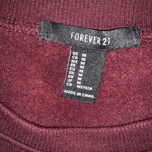 Forever 21 Crop Crewneck - Picture 3 of 3